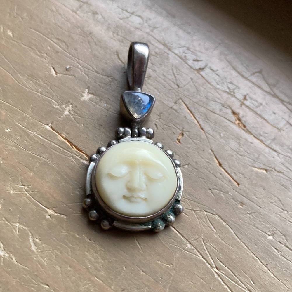 HAND CRAFTED PENDANT Labradorite Carved Moon Face 925 Sterling Silver Bone